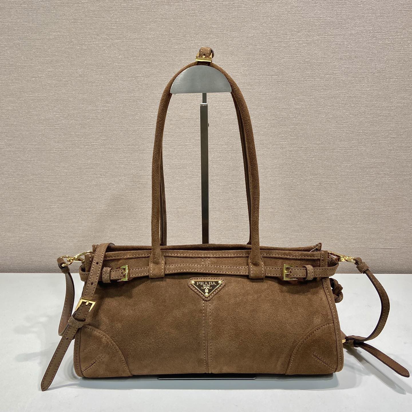 Pra*a top handle bags